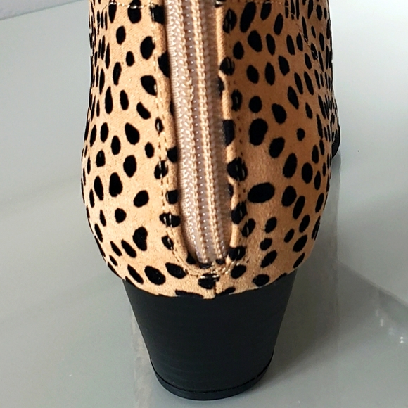 Cupid Leopard Print Suede Ankle Boot Ankle Zip Women Size 8.5 NWT - Picture 4 of 7